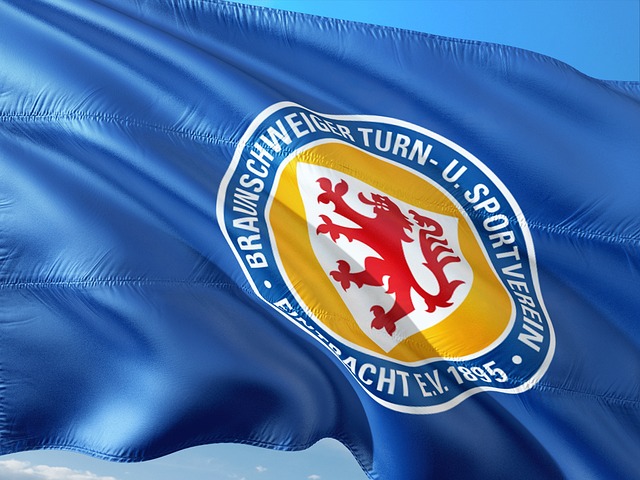 难不成你说的是C罗？摩根：阿尔特塔必须考虑为阿森纳引进前锋了.